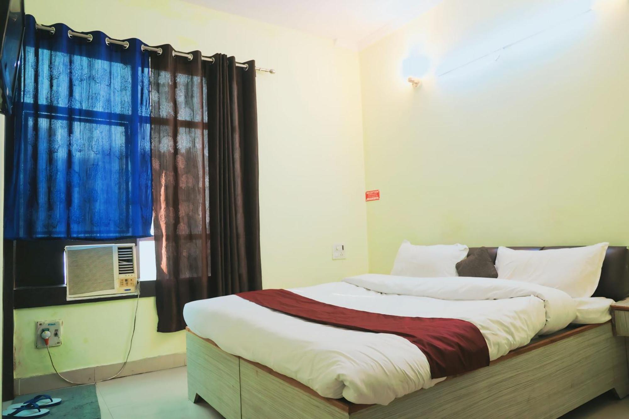 Hotel Shaurya Haridwār Екстериор снимка