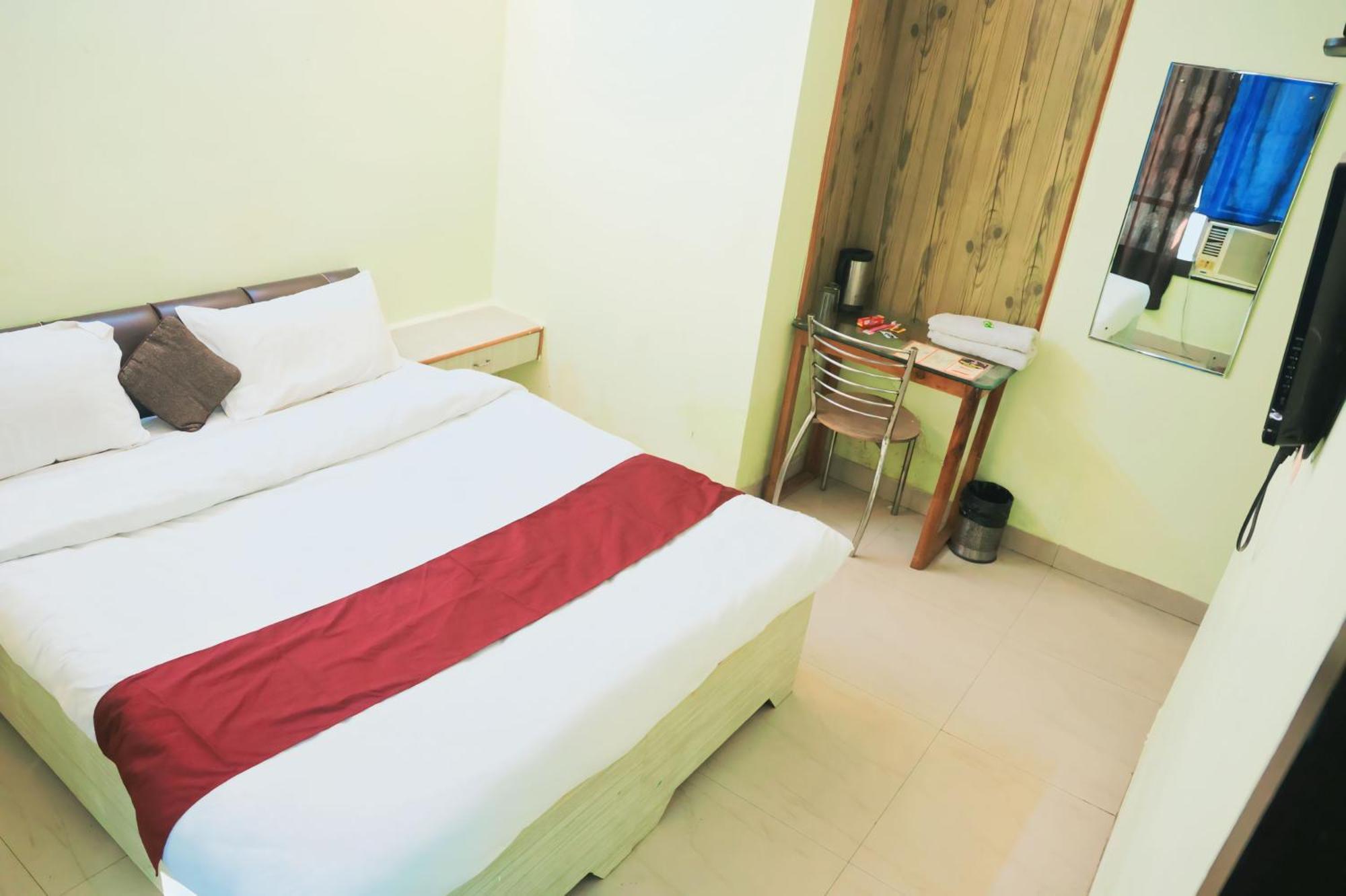 Hotel Shaurya Haridwār Екстериор снимка